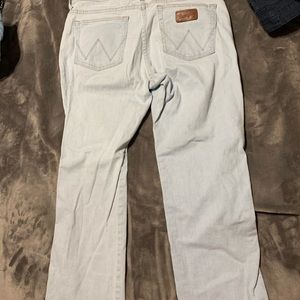 Women’s jeans